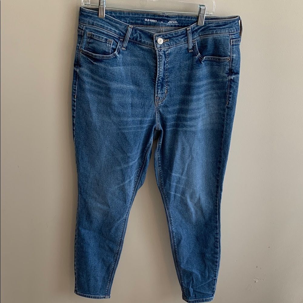 Old Navy Rockstar Super Skinny Jeans Size 14 Medium Wash Stretch Denim 18x29